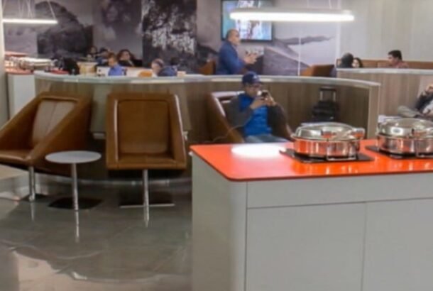 Salon Pacific Club Nacional (Domestic Terminal)